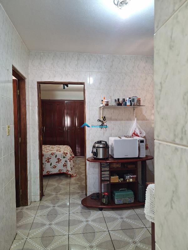 Chácara à venda com 2 quartos, 170m² - Foto 17