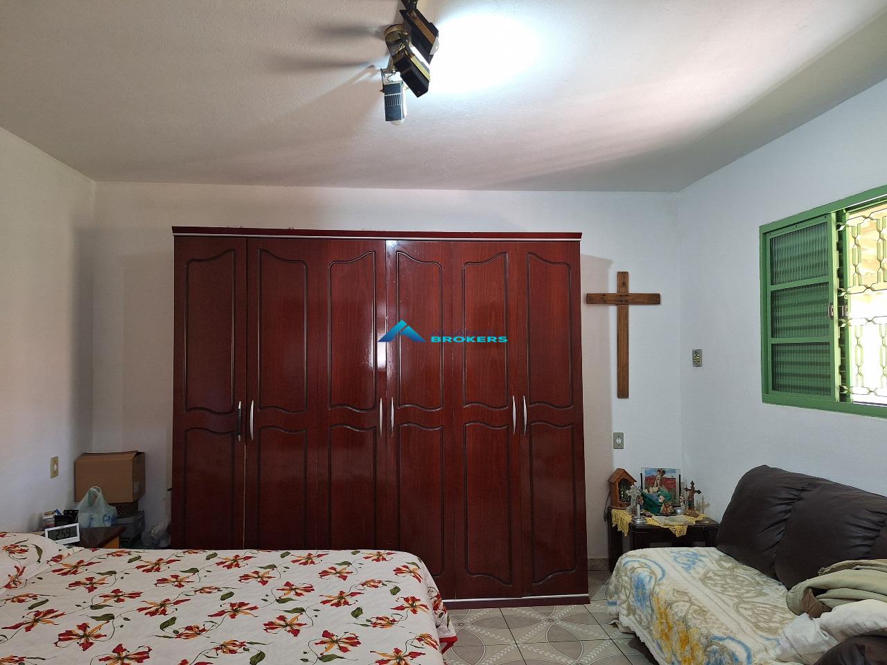 Chácara à venda com 2 quartos, 170m² - Foto 13