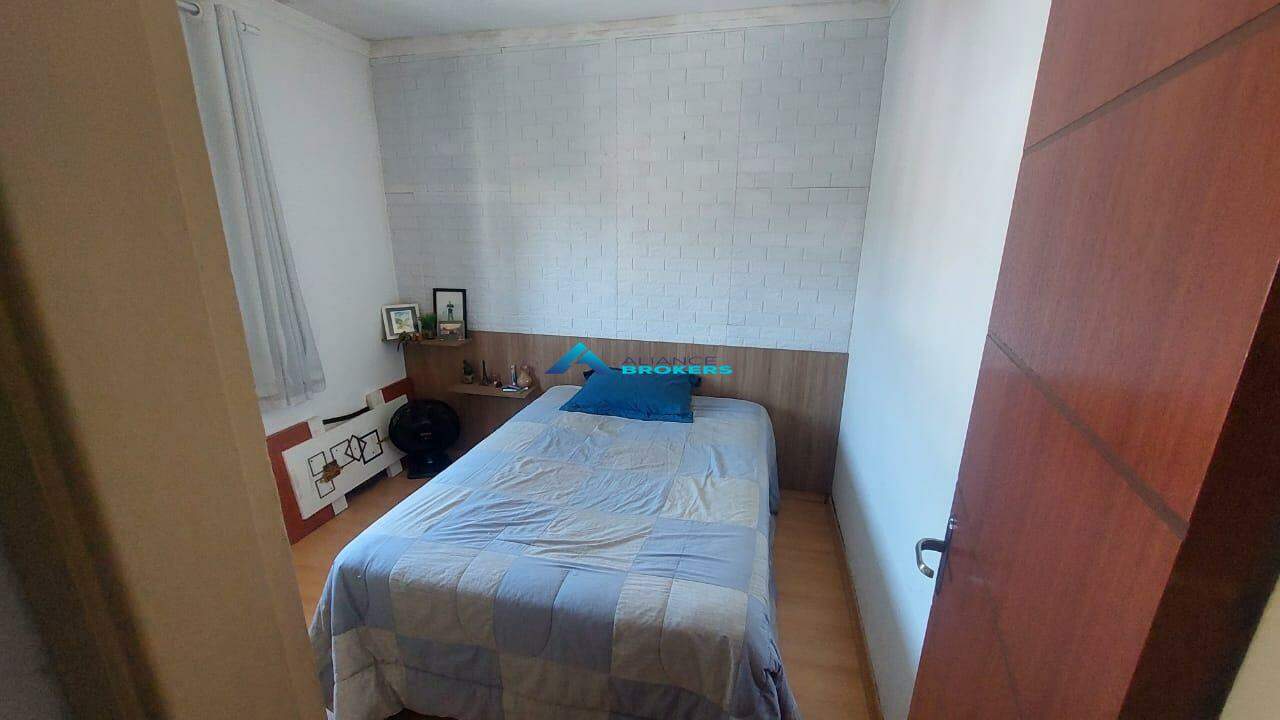 Apartamento à venda com 2 quartos, 55m² - Foto 9