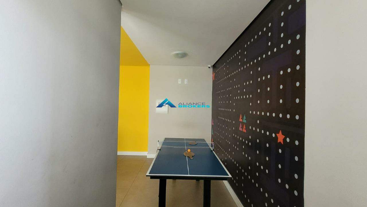 Apartamento à venda com 2 quartos, 44m² - Foto 11