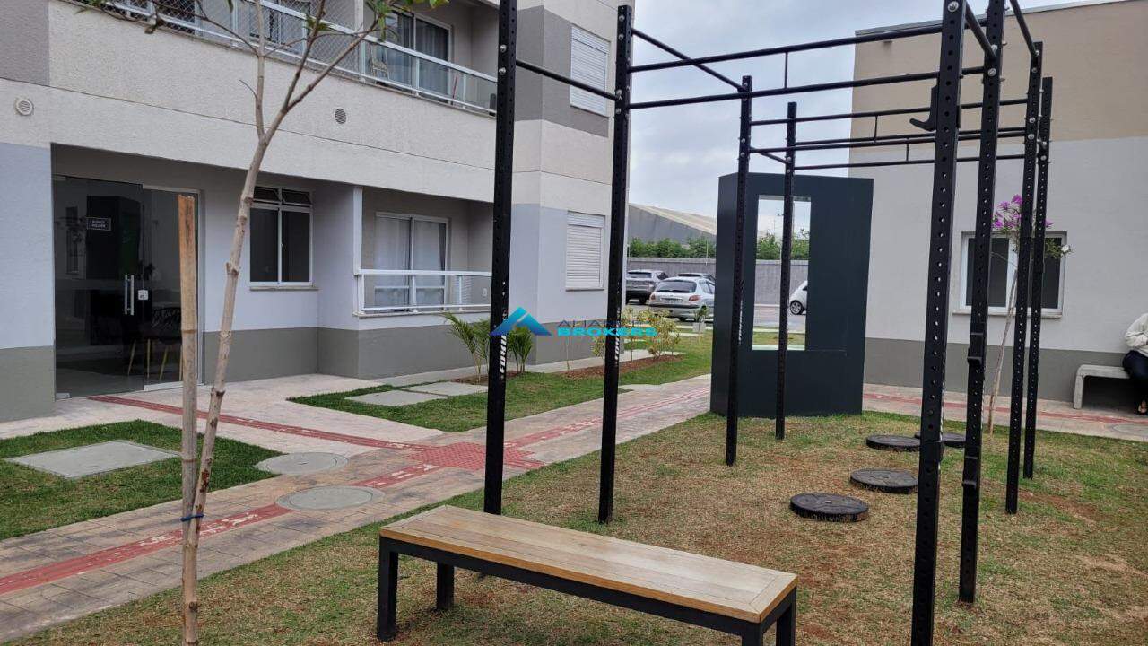 Apartamento à venda com 2 quartos, 44m² - Foto 3