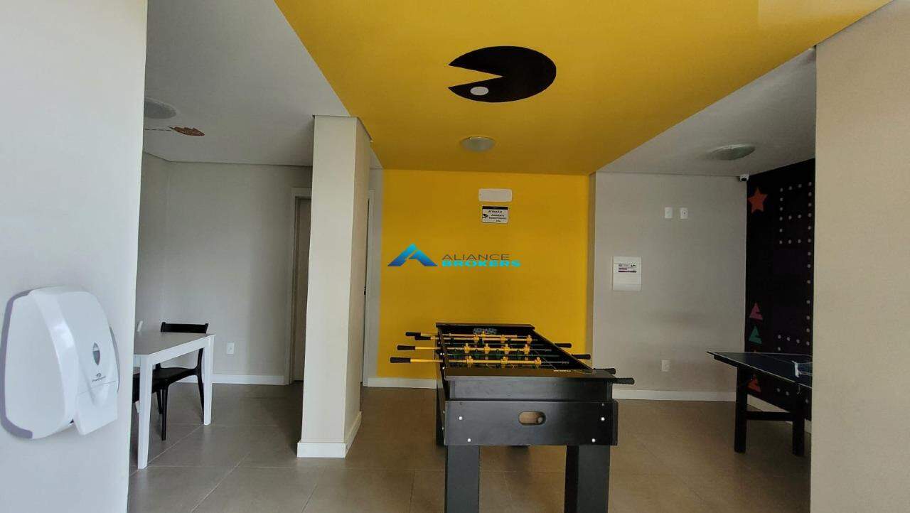 Apartamento à venda com 2 quartos, 44m² - Foto 17