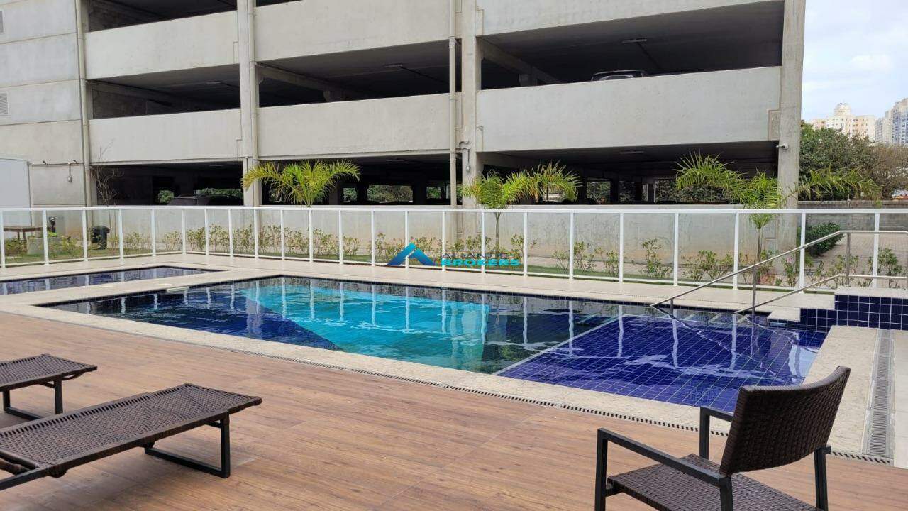 Apartamento à venda com 2 quartos, 44m² - Foto 4