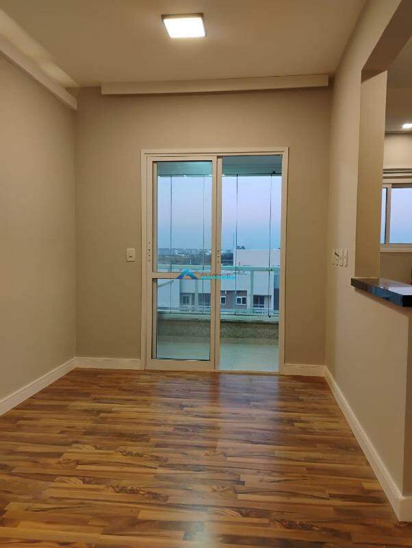 Apartamento à venda com 2 quartos, 58m² - Foto 7