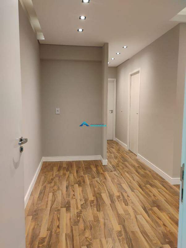 Apartamento à venda com 2 quartos, 58m² - Foto 17