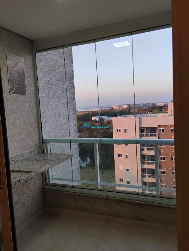 Apartamento à venda com 2 quartos, 58m² - Foto 2