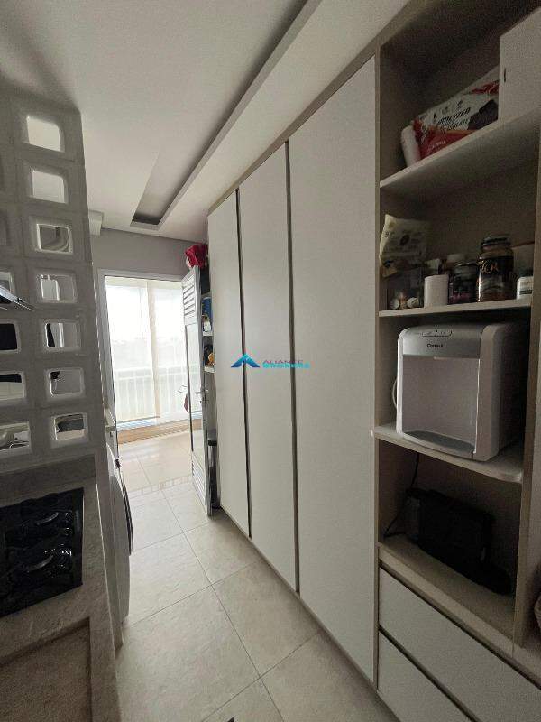 Apartamento à venda com 3 quartos, 88m² - Foto 8