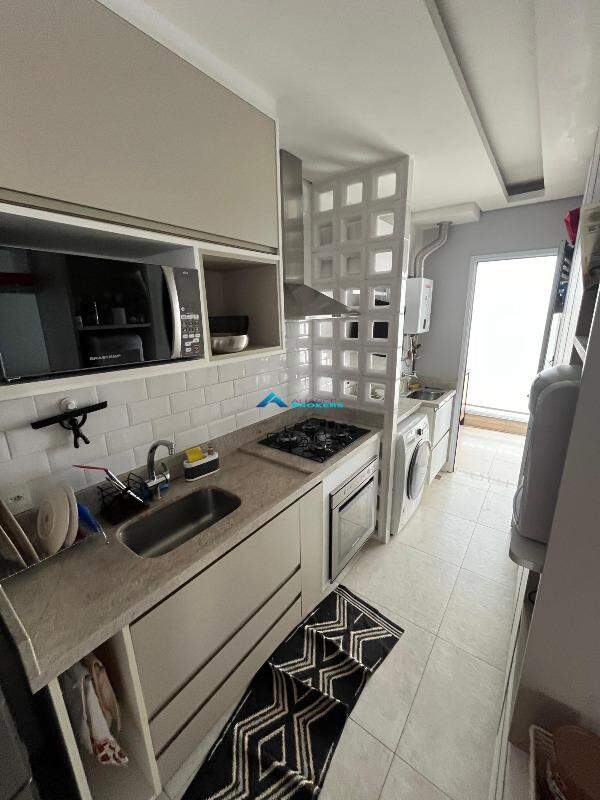 Apartamento à venda com 3 quartos, 88m² - Foto 10
