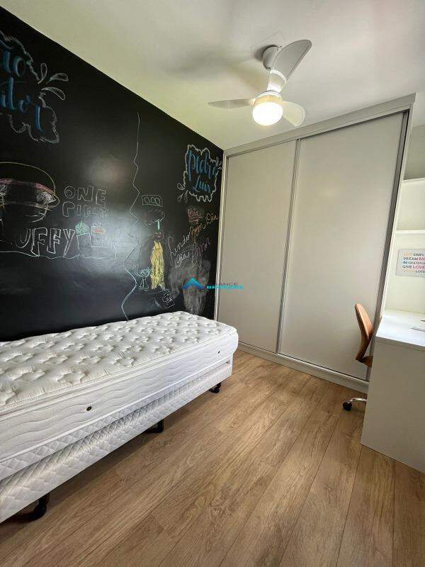 Apartamento à venda com 2 quartos, 66m² - Foto 16