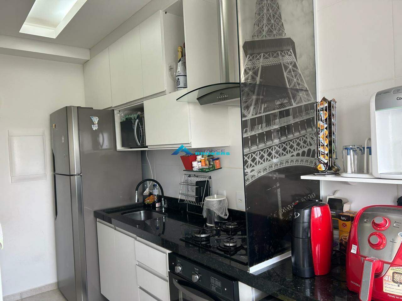 Apartamento à venda com 2 quartos, 59m² - Foto 18