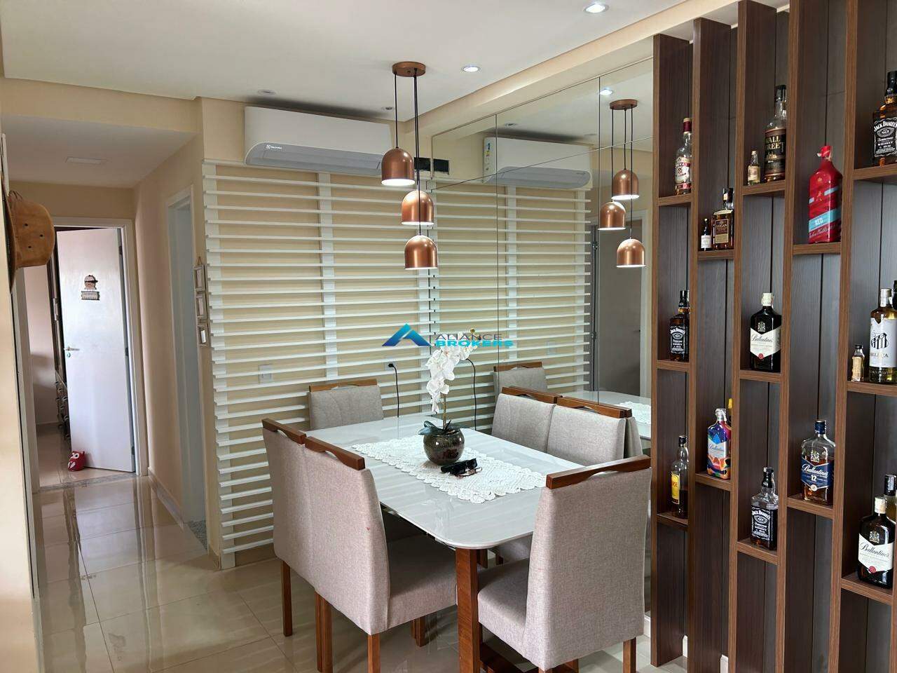 Apartamento à venda com 2 quartos, 59m² - Foto 1