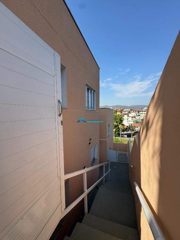 Casa à venda, 190m² - Foto 2