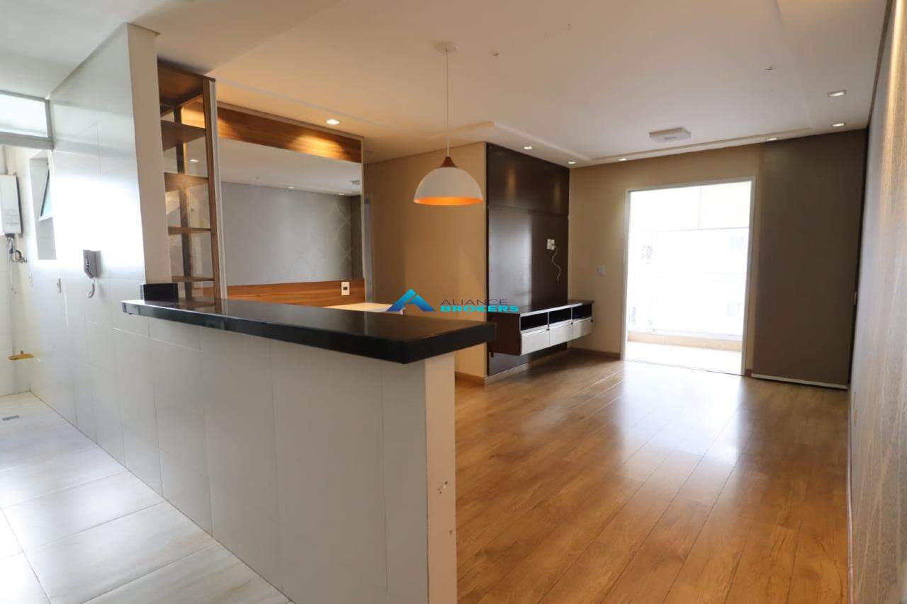 Apartamento à venda com 3 quartos, 83m² - Foto 1