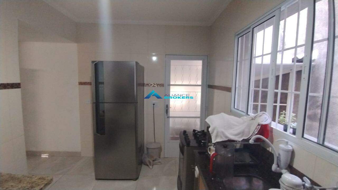 Casa, 4 quartos, 270 m² - Foto 5