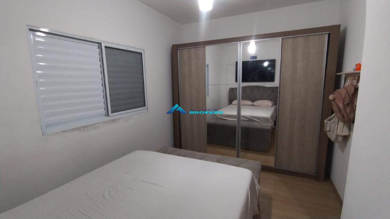 Casa, 4 quartos, 270 m² - Foto 11