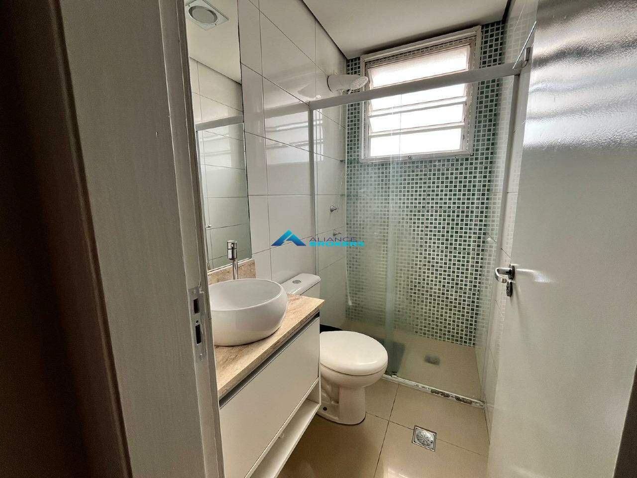 Apartamento à venda com 2 quartos, 52m² - Foto 18