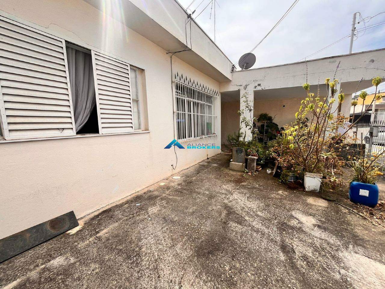 Casa, 3 quartos, 210 m² - Foto 2