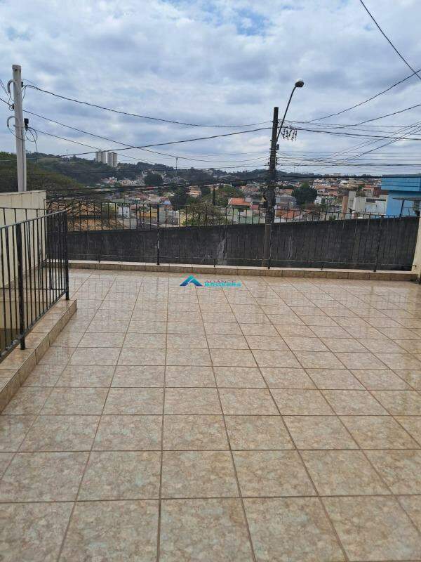 Casa à venda com 2 quartos, 211m² - Foto 12