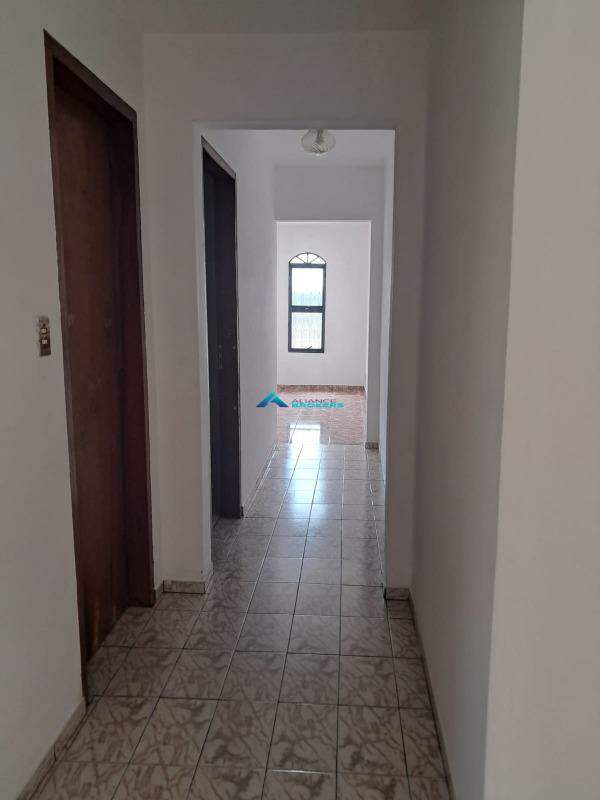 Casa à venda com 2 quartos, 211m² - Foto 18