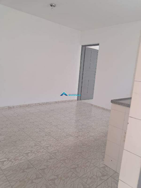 Casa à venda com 2 quartos, 211m² - Foto 21