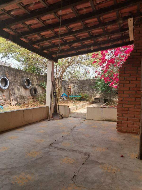 Casa à venda com 2 quartos, 211m² - Foto 5