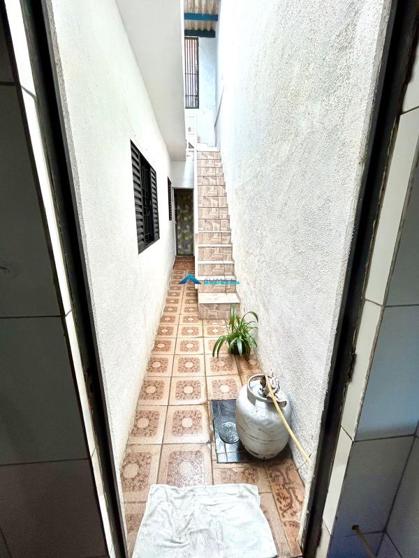 Casa, 2 quartos, 175 m² - Foto 10