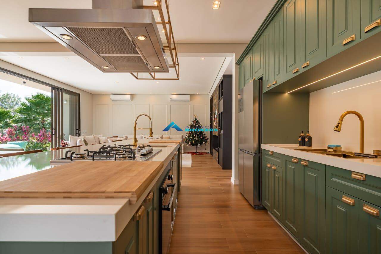 Casa, 5 quartos, 587 m² - Foto 4