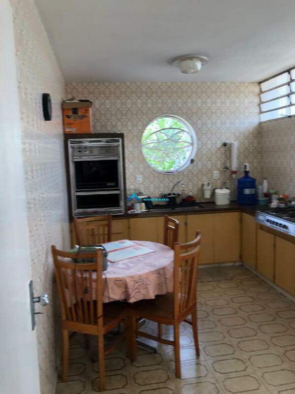 Casa, 3 quartos, 224 m² - Foto 10
