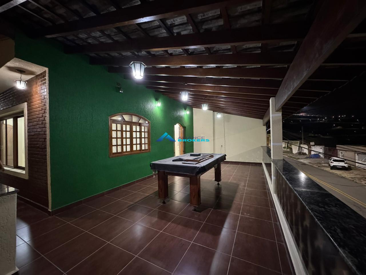 Casa, 3 quartos, 295 m² - Foto 2