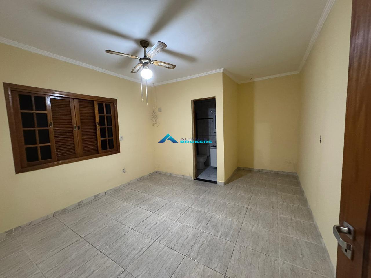 Casa, 3 quartos, 295 m² - Foto 7