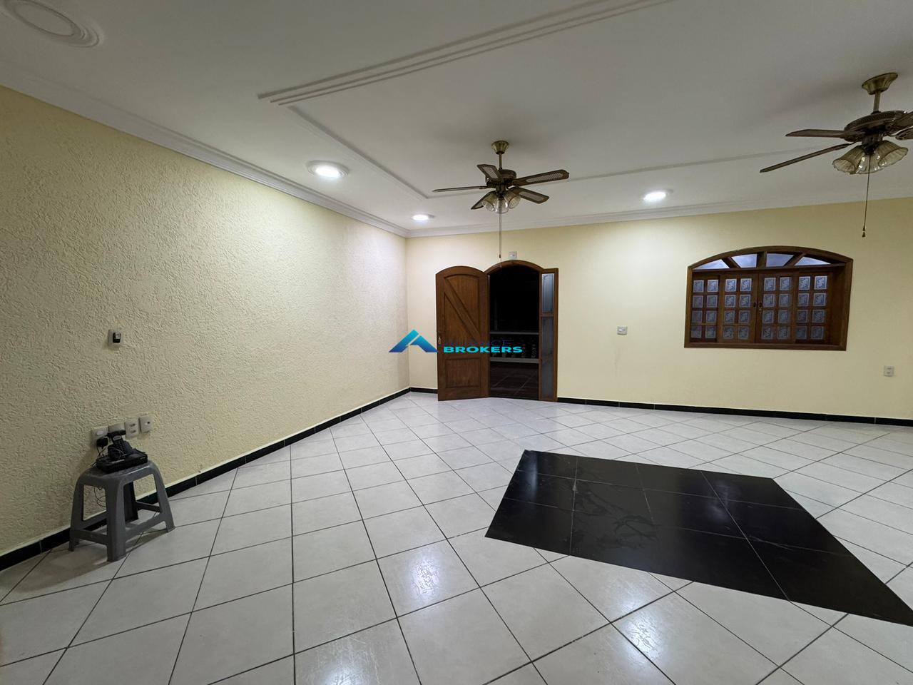 Casa, 3 quartos, 295 m² - Foto 8