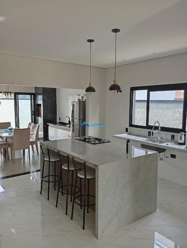 Casa, 3 quartos, 168 m² - Foto 7