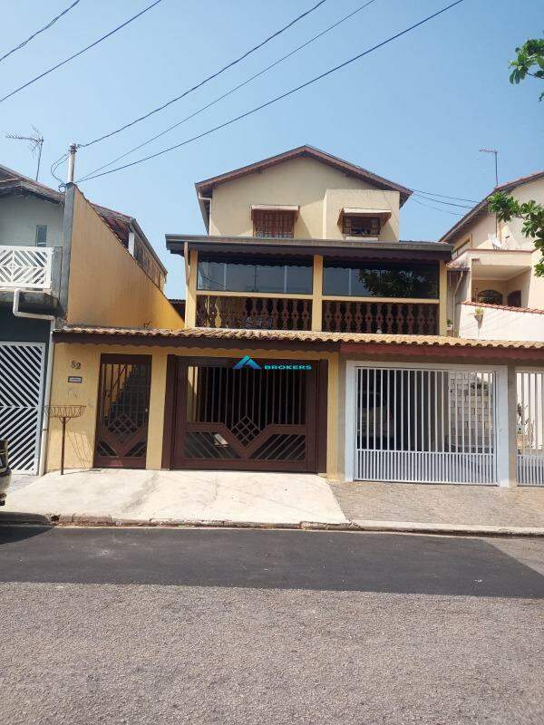 Casa, 3 quartos, 133 m² - Foto 1