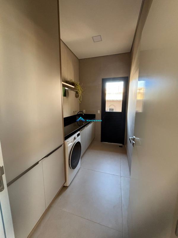 Casa, 3 quartos, 238 m² - Foto 15