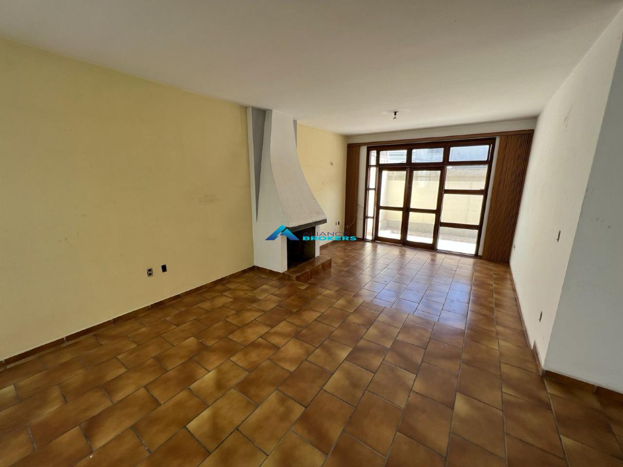 Casa, 3 quartos, 253 m² - Foto 29