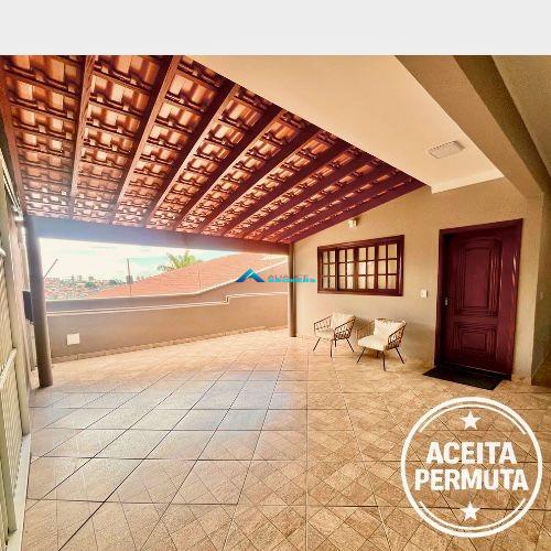 Casa, 3 quartos, 170 m² - Foto 1