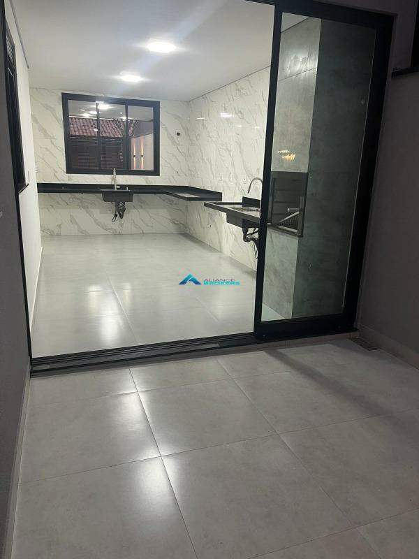 Casa, 3 quartos, 105 m² - Foto 8
