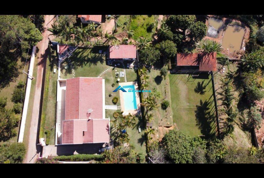 Sítio, 4 quartos, 3600 m² - Foto 13