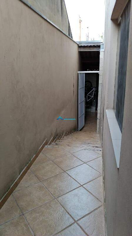 Casa, 3 quartos, 240 m² - Foto 16