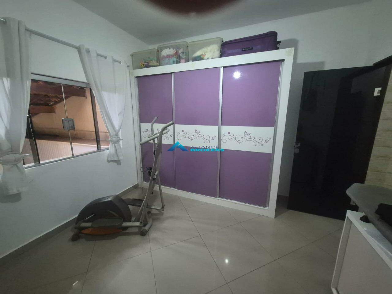 Casa, 3 quartos, 240 m² - Foto 18