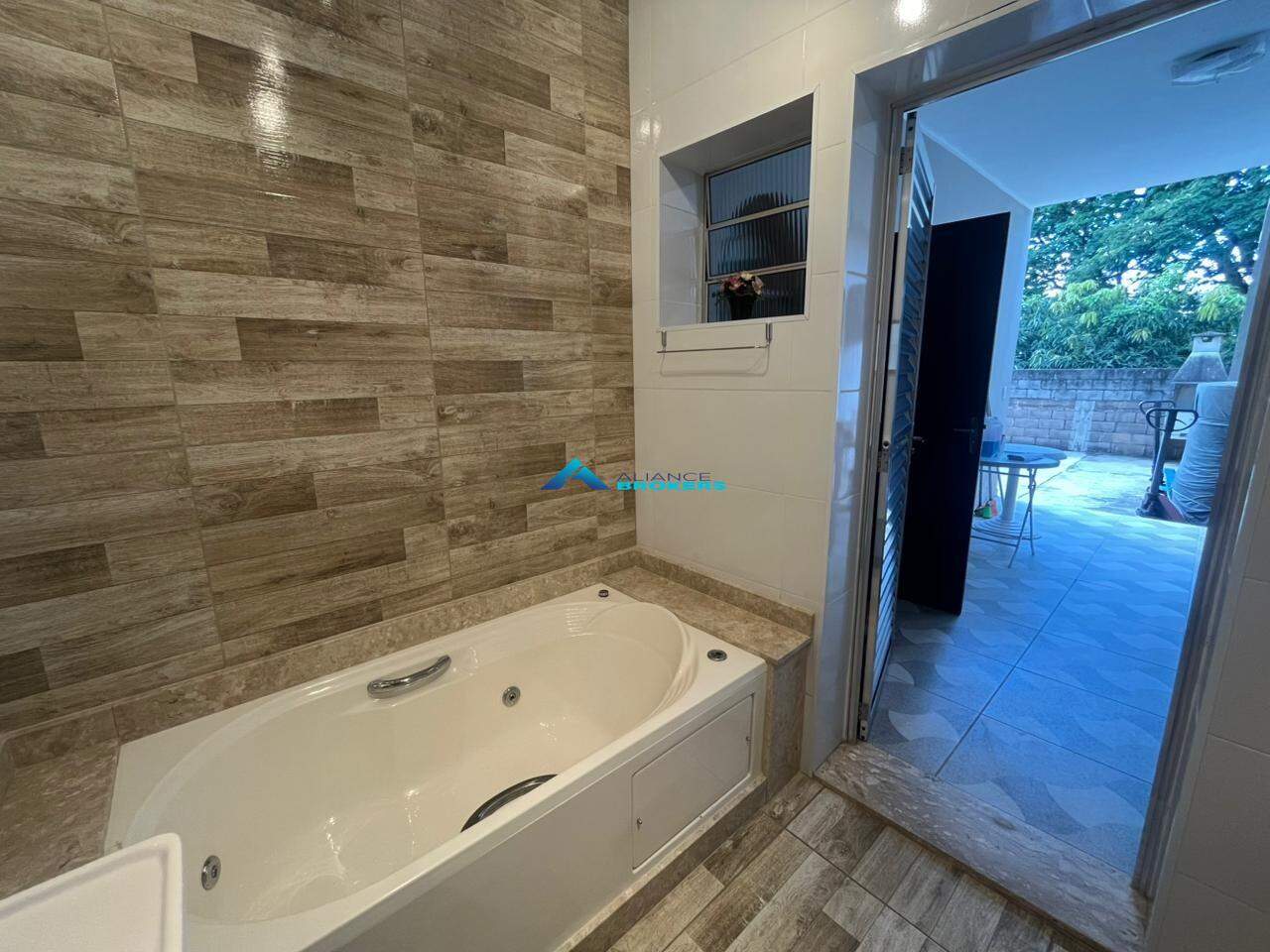 Casa, 3 quartos, 207 m² - Foto 29