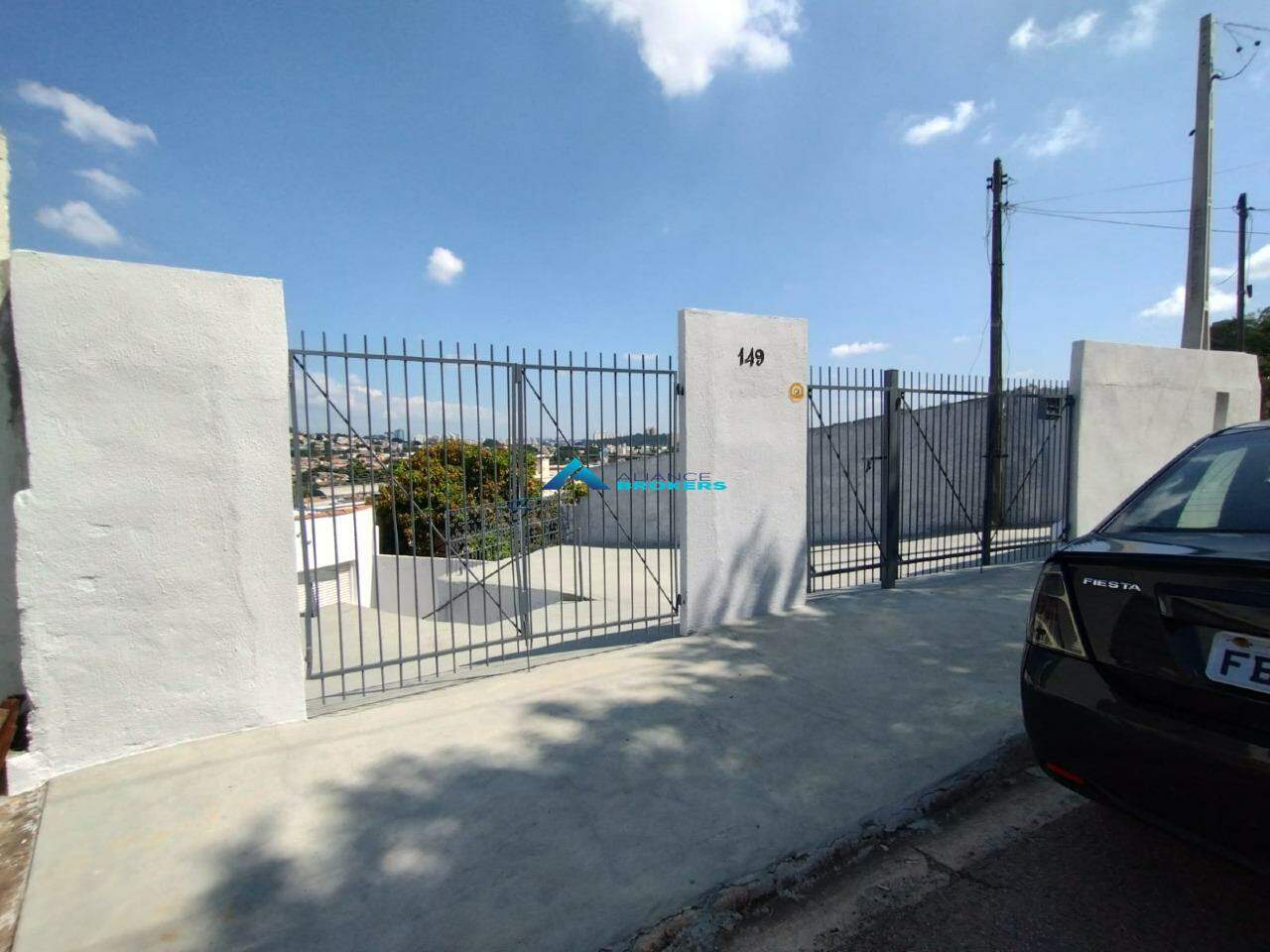 Casa, 2 quartos, 82 m² - Foto 1