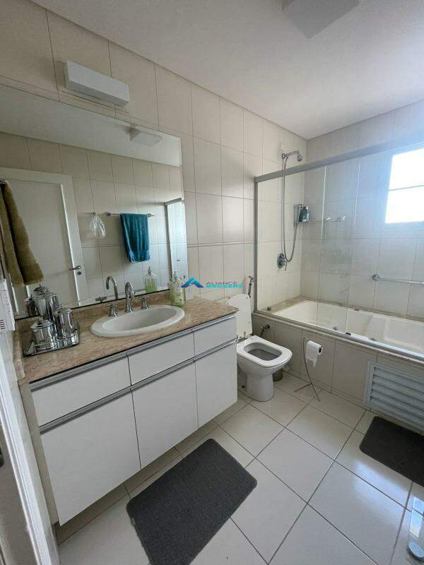 Apartamento, 3 quartos, 160 m² - Foto 19