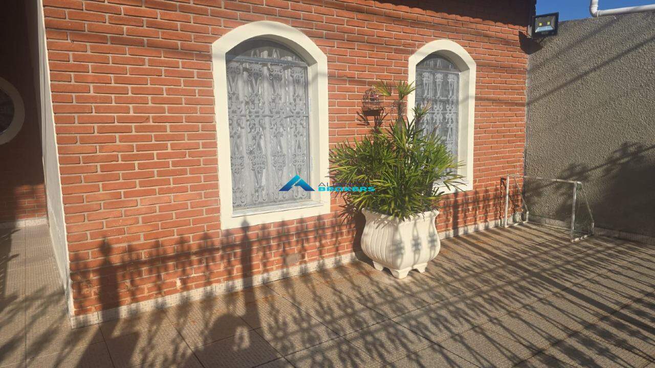 Casa, 3 quartos, 350 m² - Foto 4