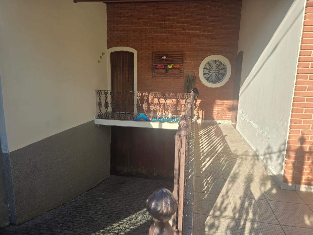 Casa, 3 quartos, 350 m² - Foto 1