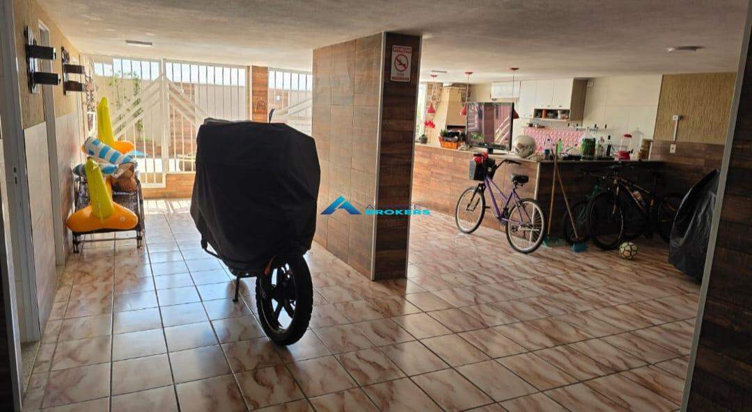 Casa, 3 quartos, 350 m² - Foto 7