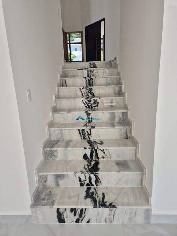 Casa, 3 quartos, 230 m² - Foto 3