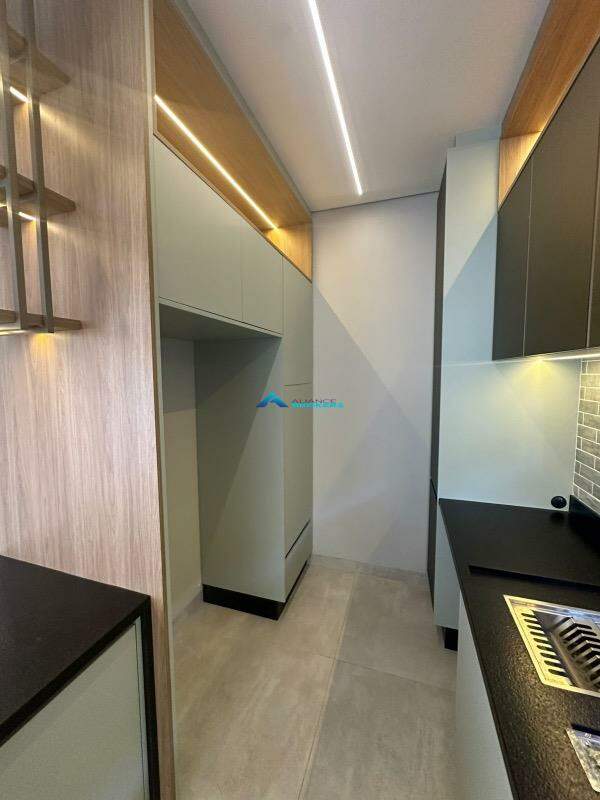 Casa, 5 quartos, 226 m² - Foto 11