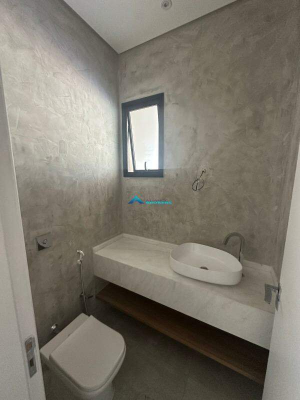 Casa, 5 quartos, 226 m² - Foto 4