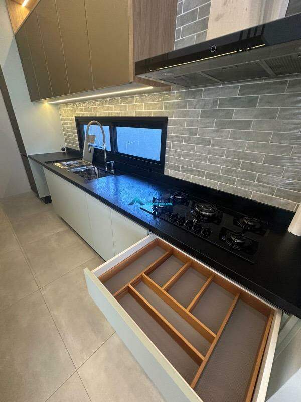 Casa, 5 quartos, 226 m² - Foto 10